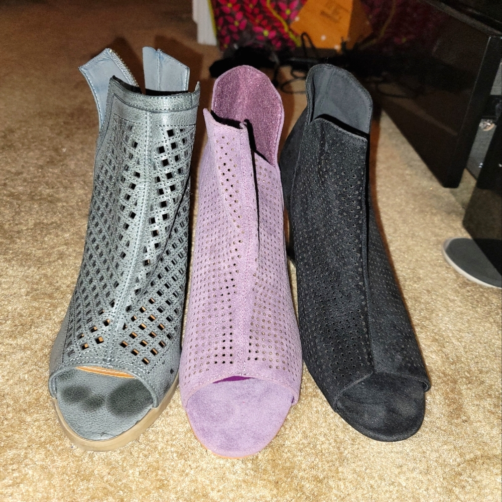 Almost new. Worn one time. ankle boots. Material suede. 2.5 inch wedge heel